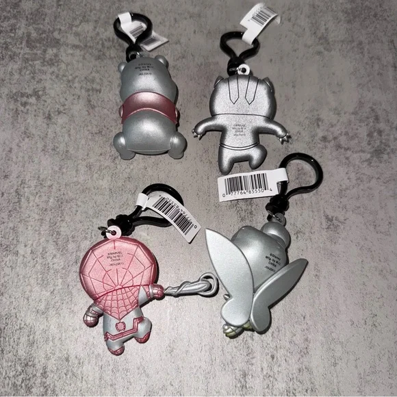 Disney 100 Anniversary Keychain Bundle of 4 - Picture 4 of 4